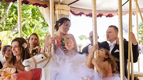 Maître de cérémonie de mariage laïque, rituel personnalisé, fidèle à votre histoire et à vos valeurs. Moments inoubliables pour vous et vos invités.